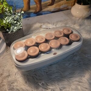 Elegant Pink Hair Rollers Set